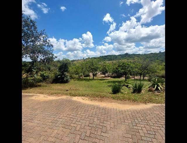 LAND FOR SALE IN WILD FIG COUNTRY ESTATE